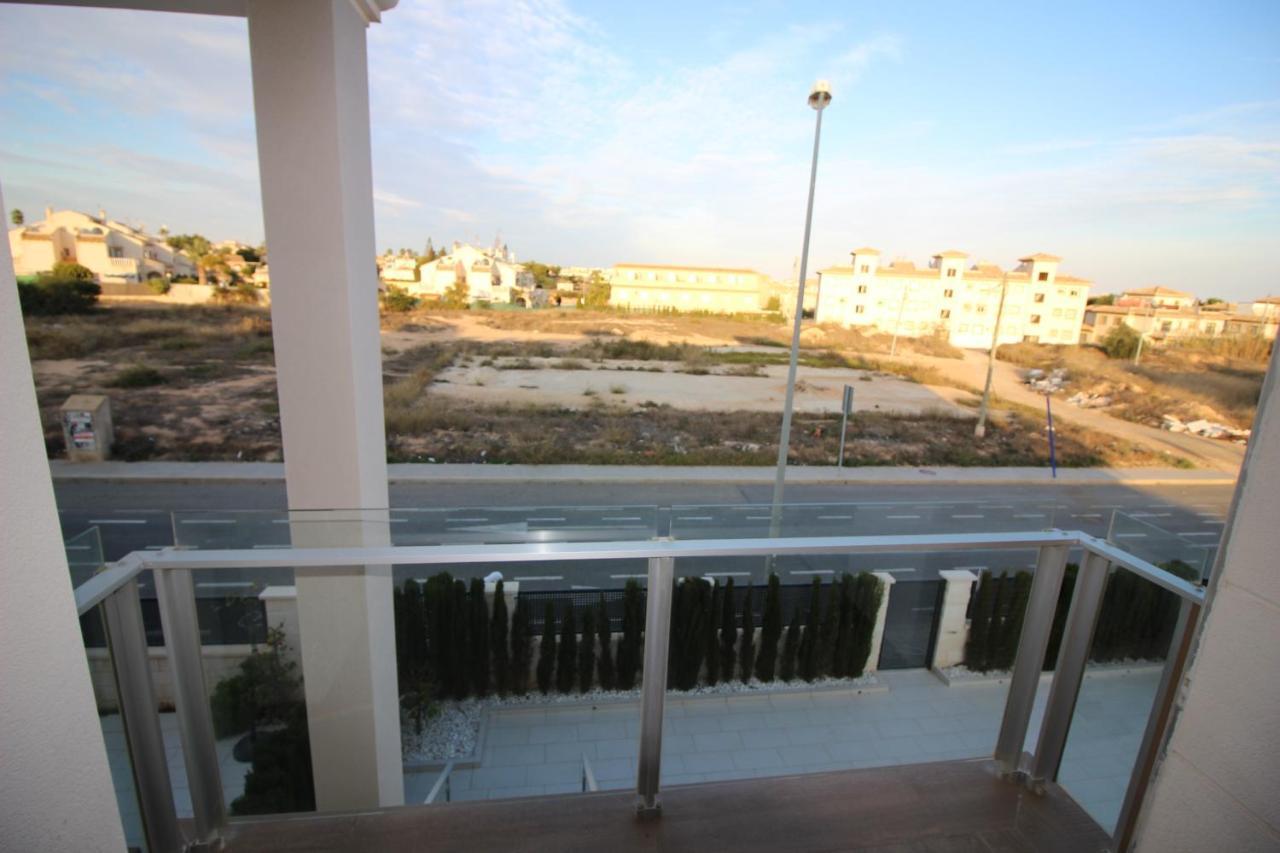 La Zenia Bulevard Apartments Playa Flamenca Eksteriør bilde